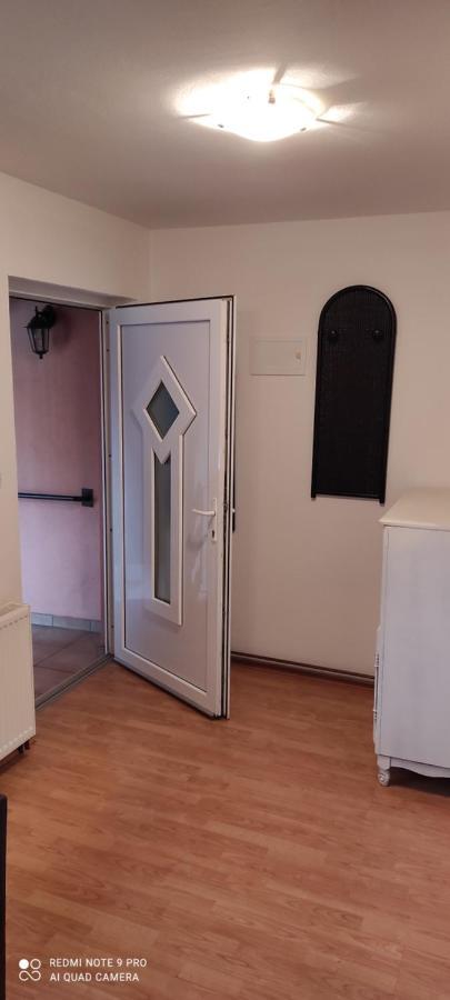 Apartman Mwa Slavonski Brod Exterior foto